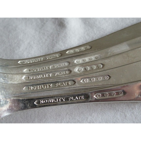 Oneida Nobility Plate REVERIE Silverplate Flatware 1937 Lot 5x Round Spoon 6" - Picture 6 of 10